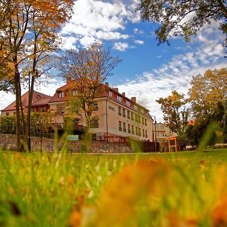 Hotel I Restauracja "Pod Orlem" Kartuzy Luaran gambar