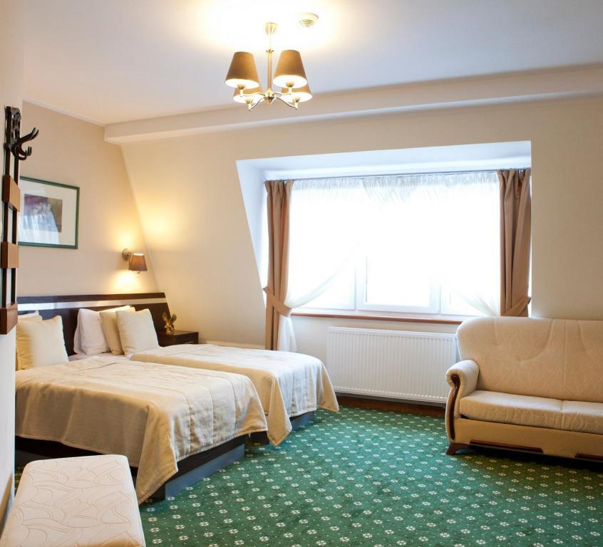 Hotel I Restauracja "Pod Orlem" Kartuzy Luaran gambar