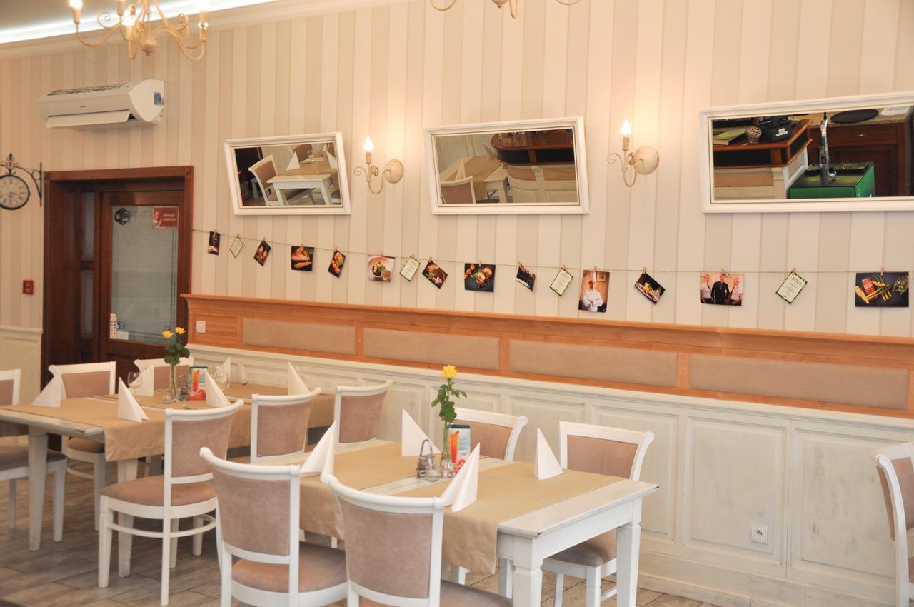 Hotel I Restauracja "Pod Orlem" Kartuzy Luaran gambar